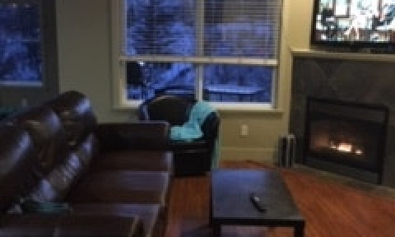 Spacious 3 Bedroom T...
