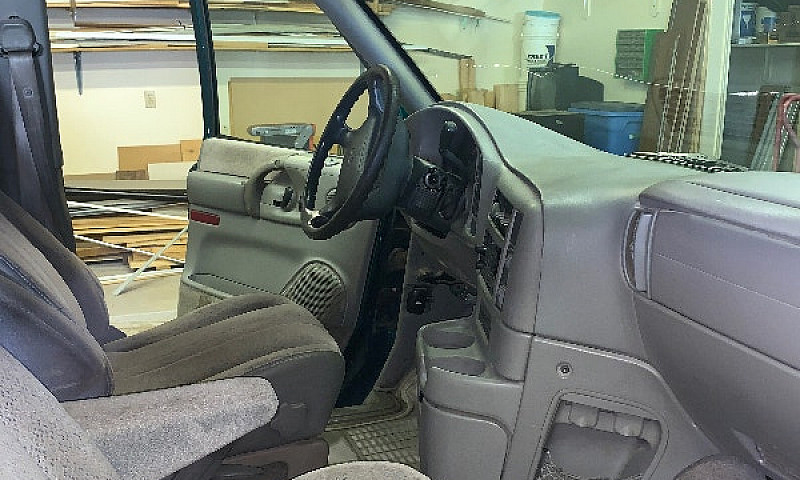 1998 Chevy Astro Van...