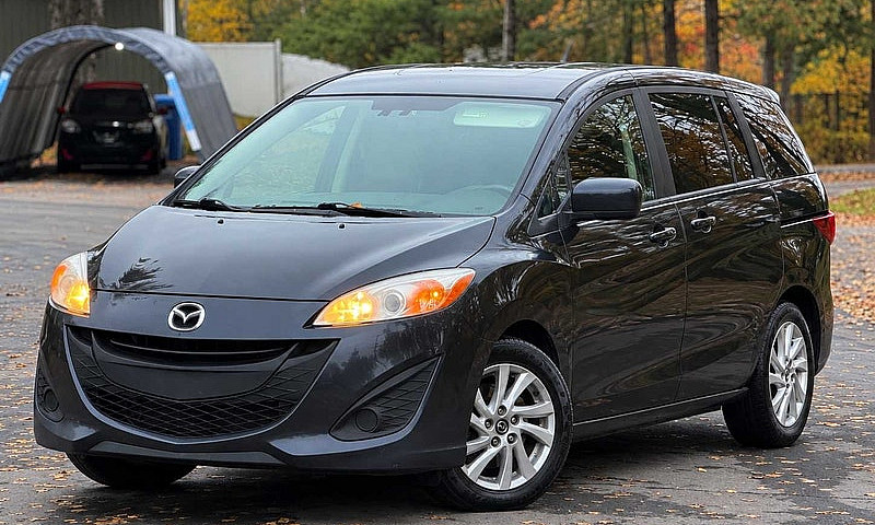 Mazda 5 2015 162,000...