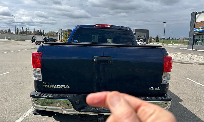 Toyota Tundra Trd...