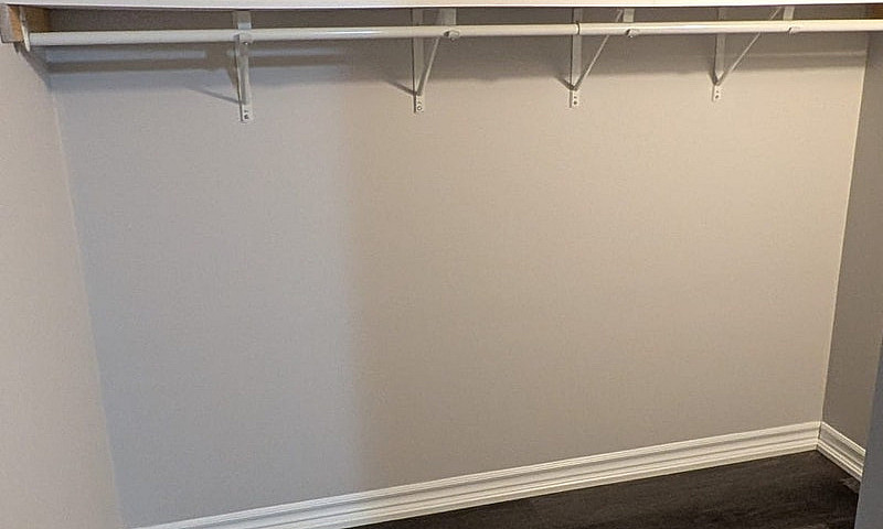 Clean And Spacious B...