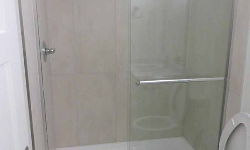 2Br Bsmt Suite Incud...