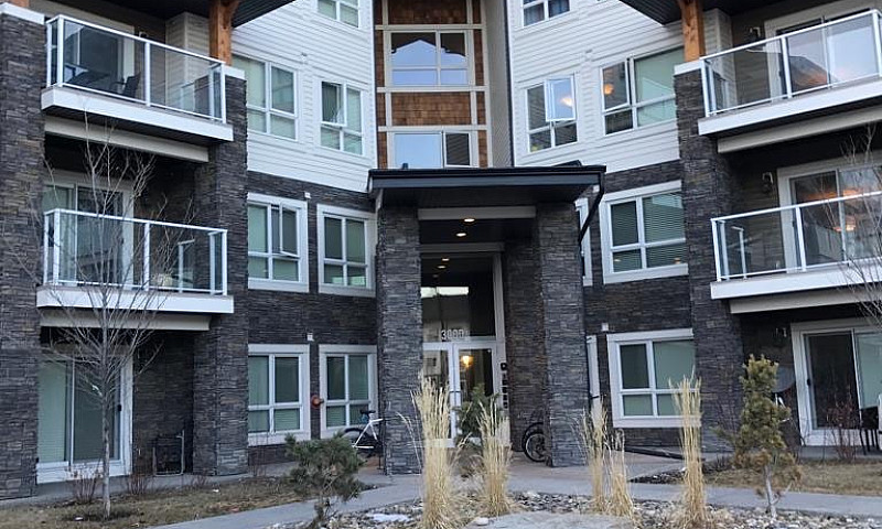 Top Floor 2 Bedroom ...