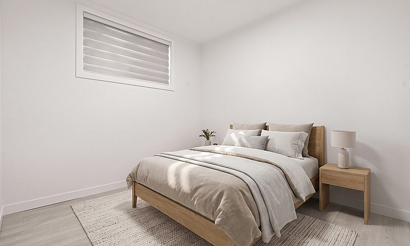 Never Lived In 2-Bed...