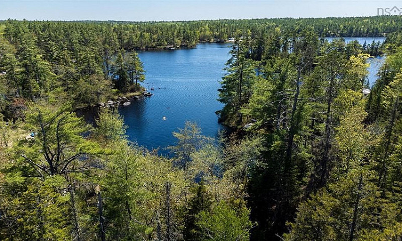 1.54 Acre Lot On Bea...