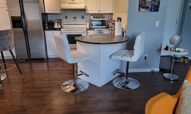 2 Bed 2 Bath Condo I...