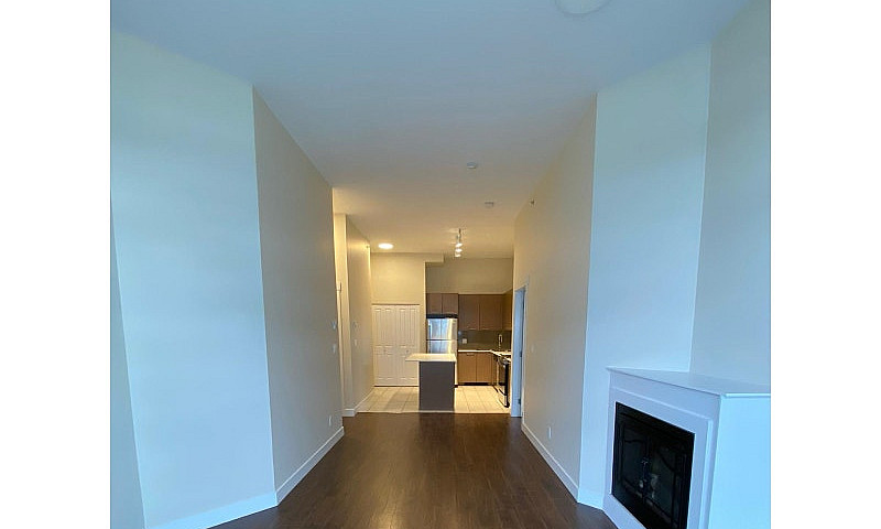 Spacious 2 Bedroom 2...