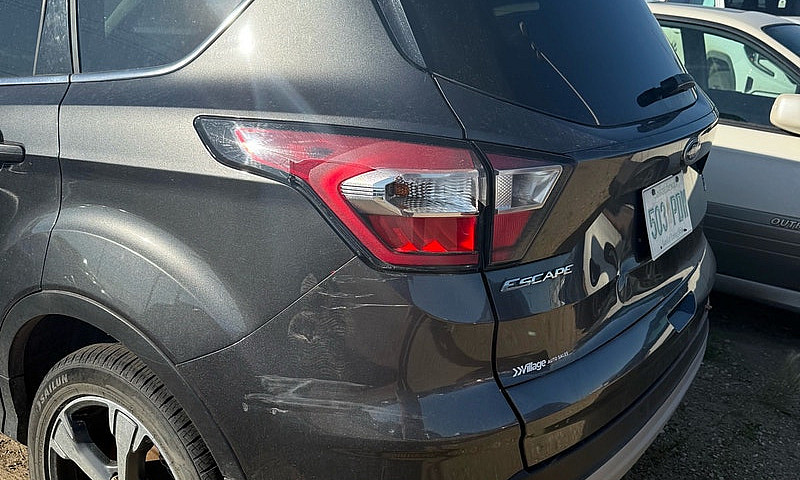 2017 Ford Escape Se ...