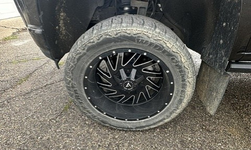 Chev Silverado...