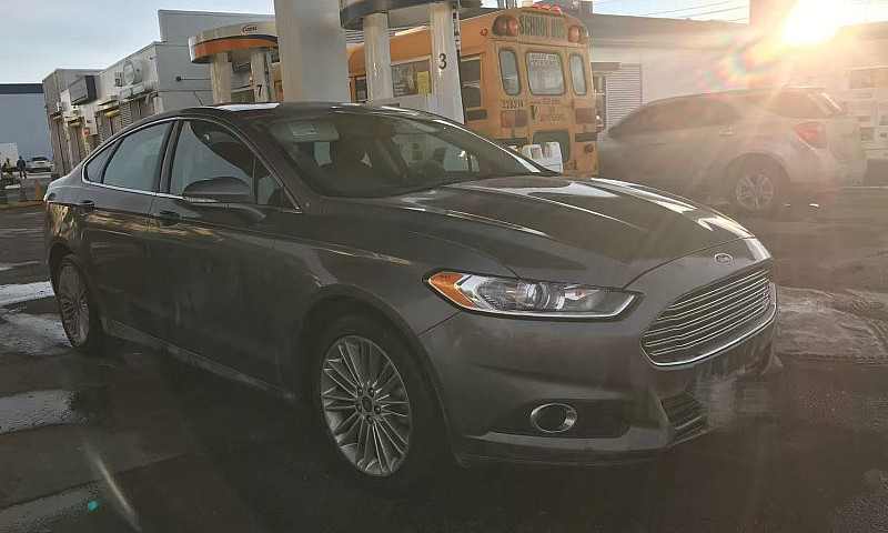 2014 Ford Fusion Se ...