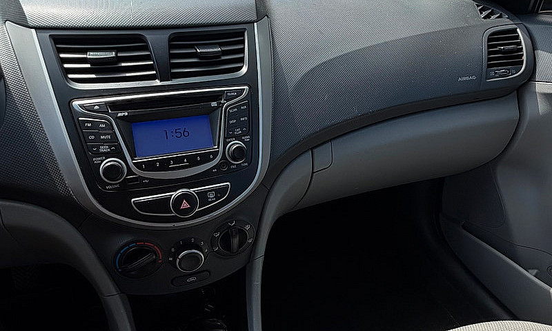 Hyundai Accent Gls 4...