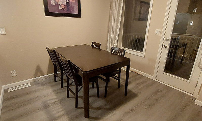 3 Bed 2.5 Bath Townh...