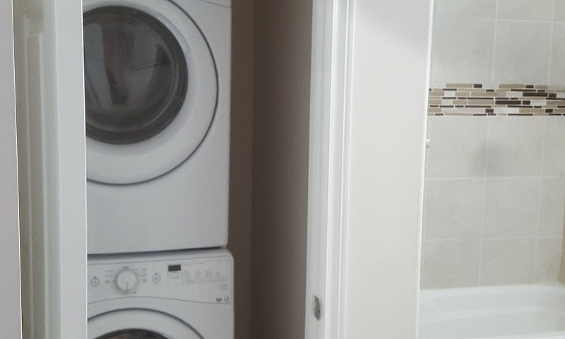 Spacious 2-Bedroom B...
