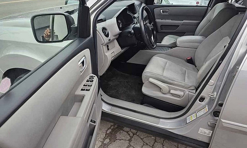 2012 Honda Pilot...