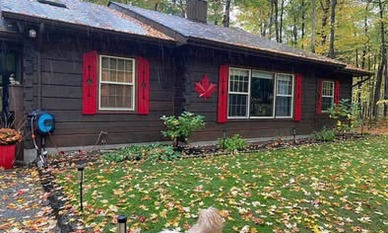 Beautiful Log Home I...