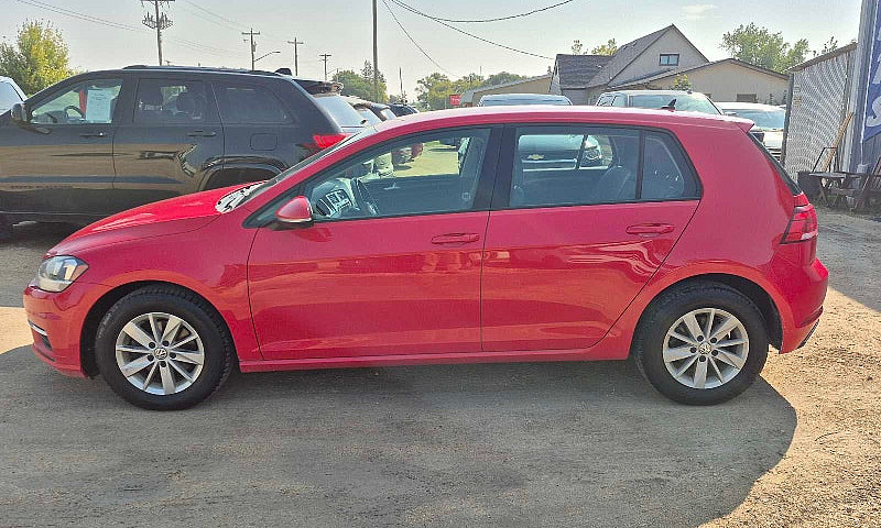 2019 Volkswagen Golf...