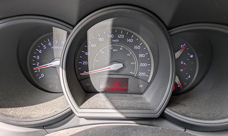Kia Rio Lx 2015 Hatc...