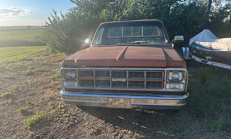  1980 Sierra Grand 1...