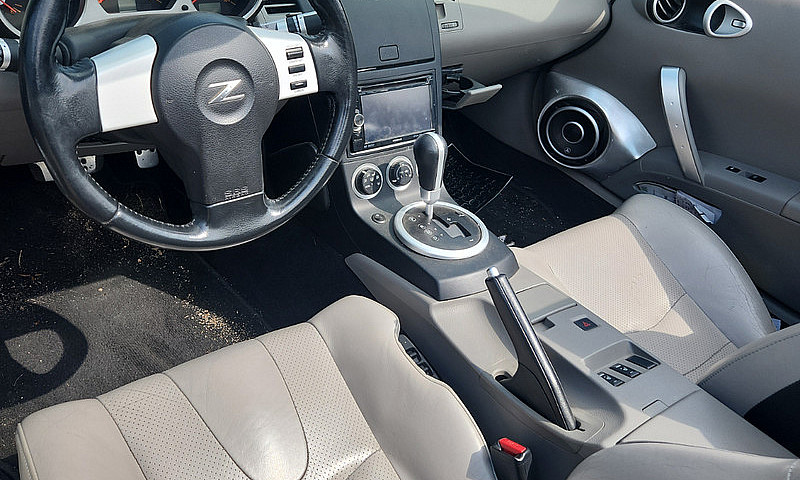 *** 2004 Nissan 350Z...