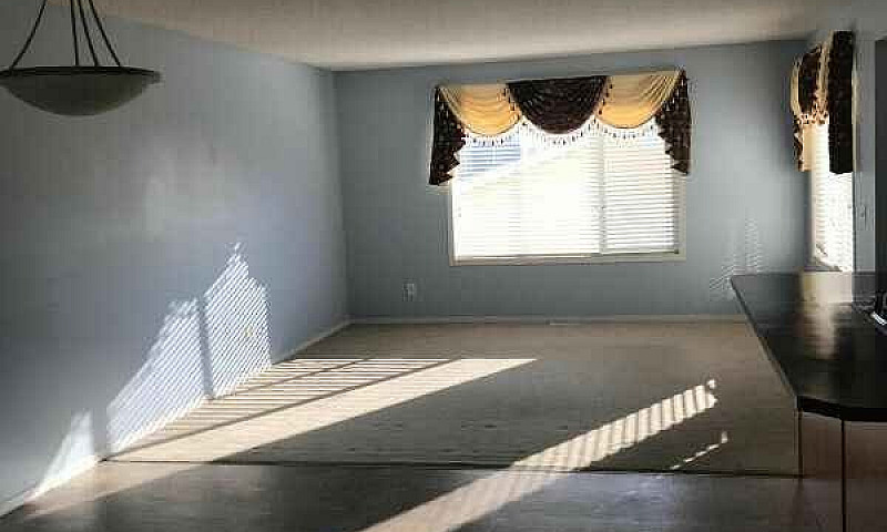 3 Beds 2.5 Baths - H...