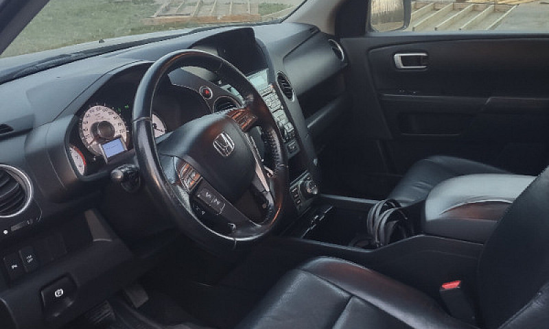 2010 Honda Pilot...