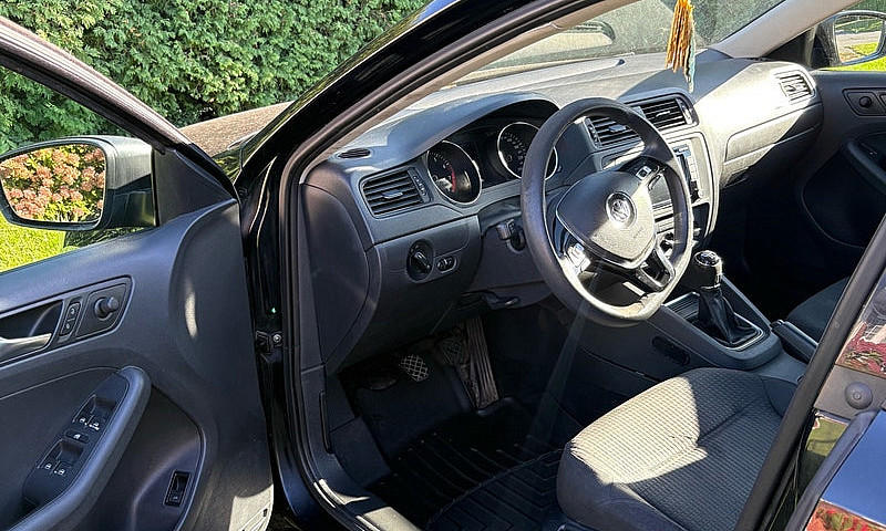 Volkswagen Jetta 201...