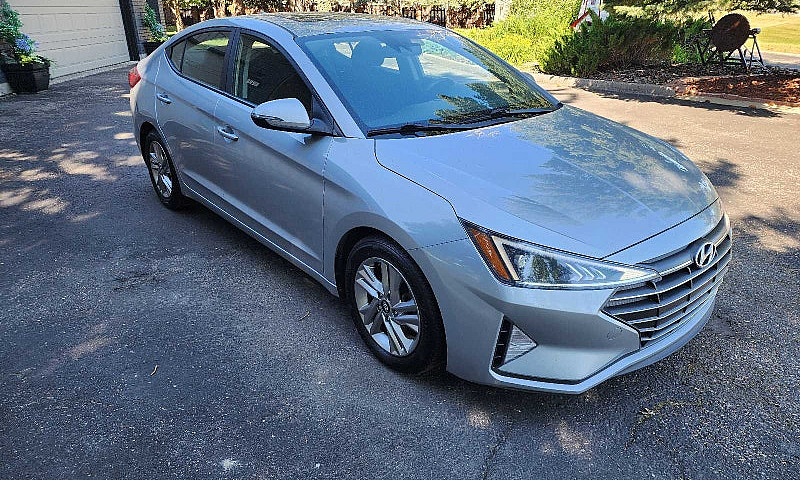 2020 Hyundai Elantra...