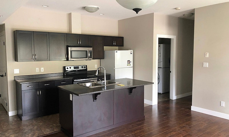2 Bedroom Condo In K...