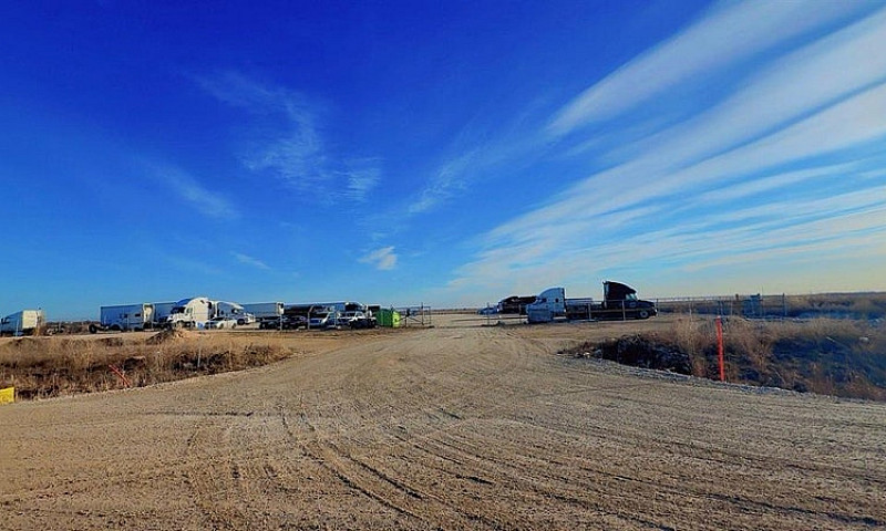 Commercial Land For ...