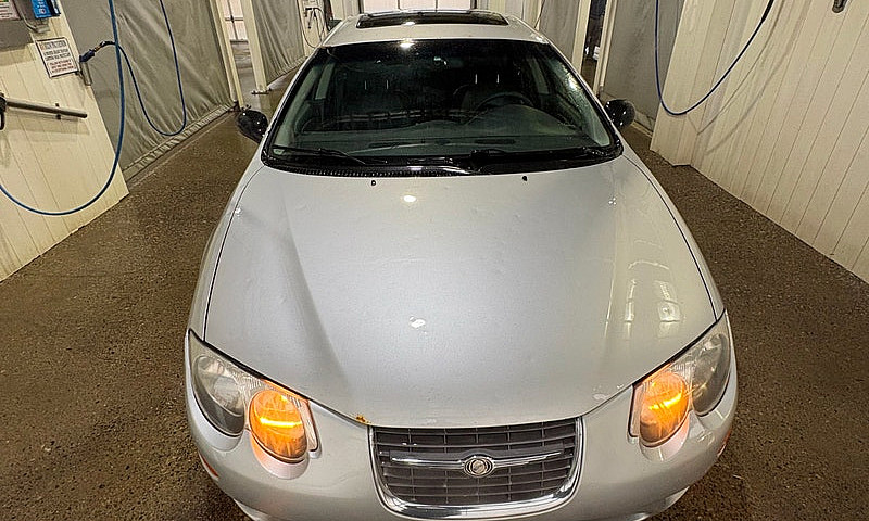 2000 Chrysler 300M...