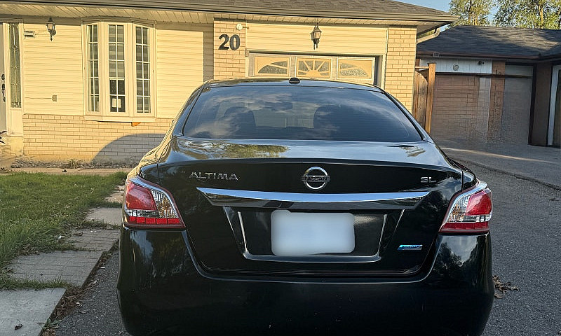 2013 Nissan Altima 2...