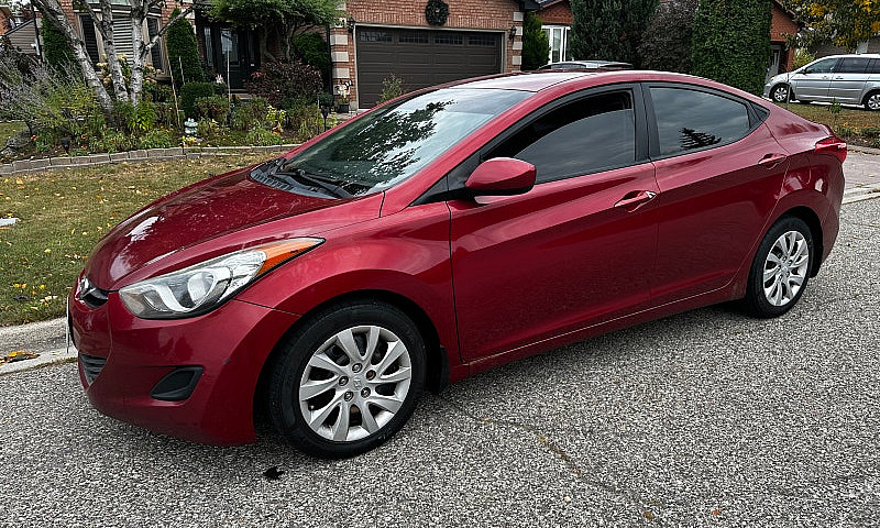 2013 Hyundai Elantra...