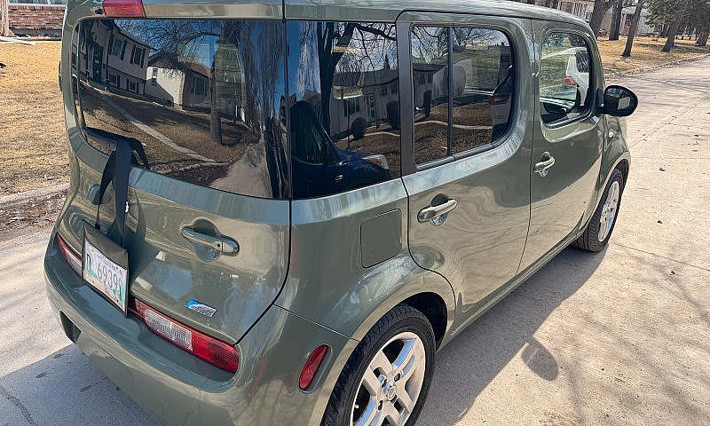 2010 Nissan Cube Cle...