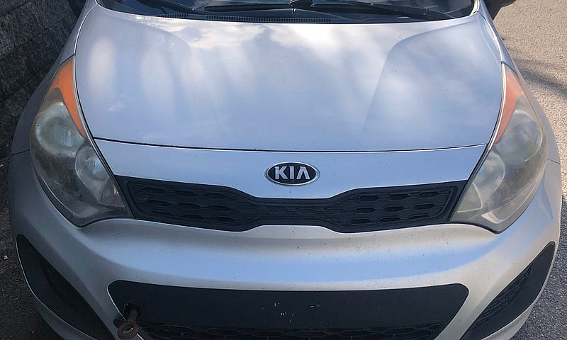 2013 Kia Rio...