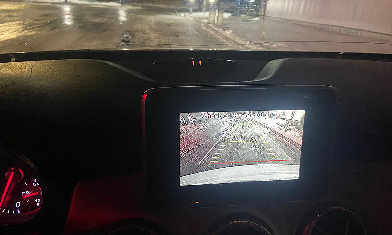 Mercedes Benz Cla 25...