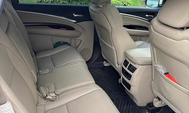 Acura Mdx...