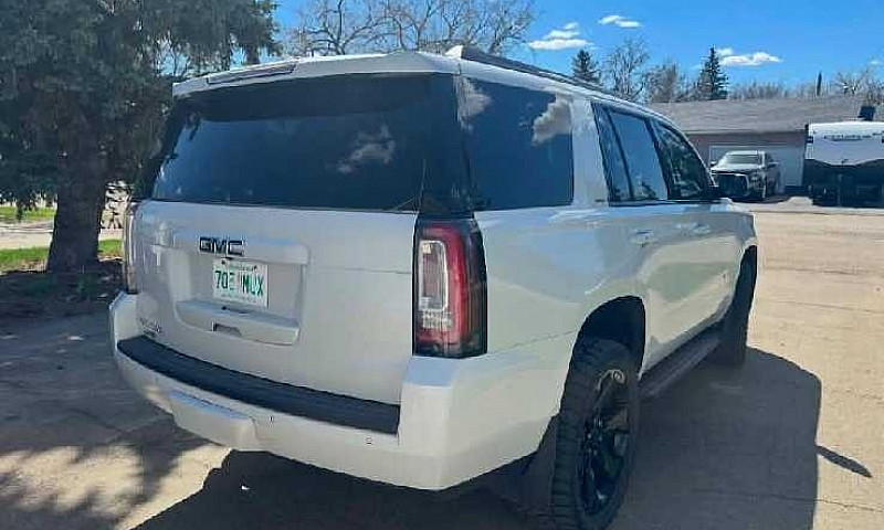 2019 Gmc Yukon Slt...