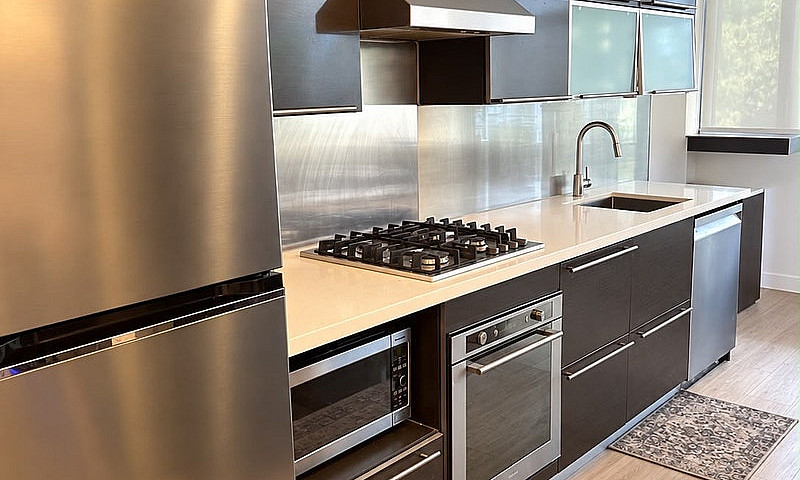 Spacious D/T Condo 1...