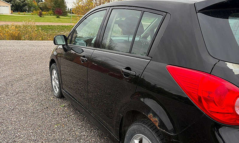 2012 Nissan Vera Hat...