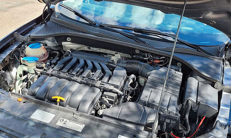 Volkswagen Passat V6...