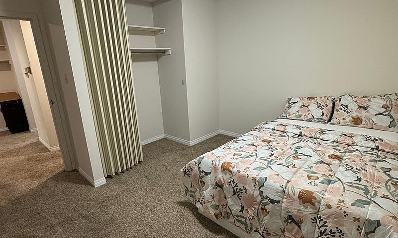 Room For Rent...