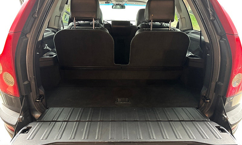 2005 Volvo Xc90 2.9L...