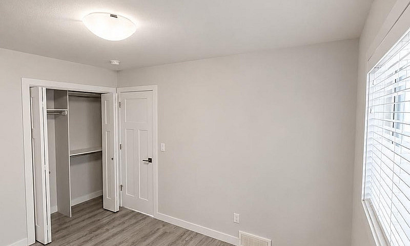 **House For Rent – S...