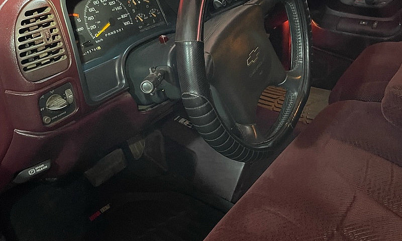 1997 Chevy K2500...