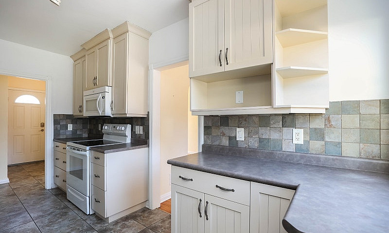 **4Bed 2Bath House F...