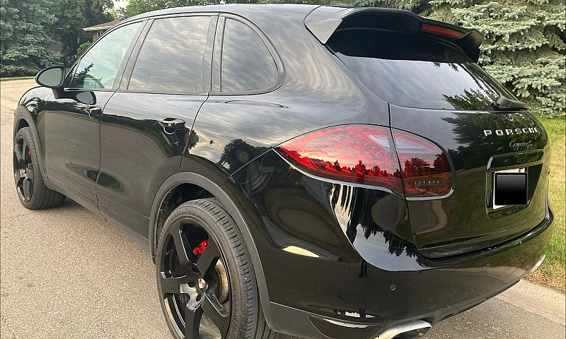 2012 Porsche Cayenne...
