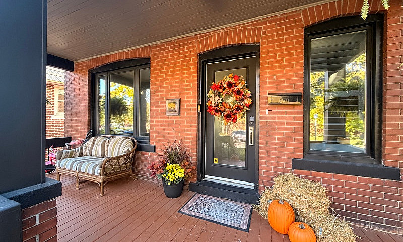 Renovated 3-Bed, 2-B...