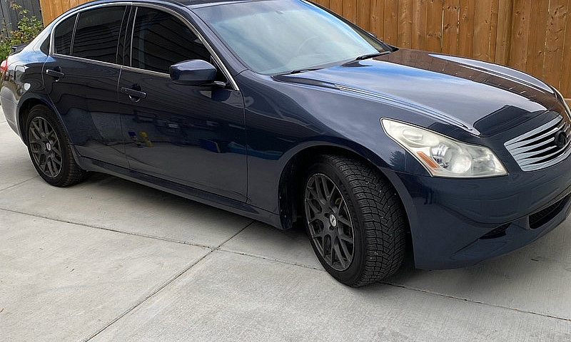 2009 Infiniti G37Xs ...