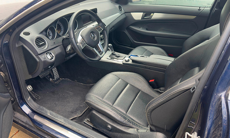 Mercedes Benz C250,E...