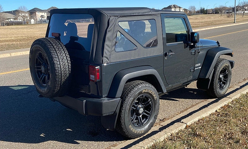 2018 Jeep Wrangler J...